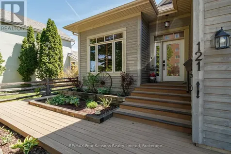 121 Elm Street Collingwood ON L9Y 3J3