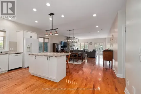 121 Elm Street Collingwood ON L9Y 3J3