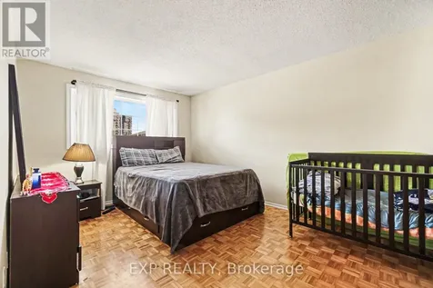 1565 Heron Road Ottawa ON K1V 9V1