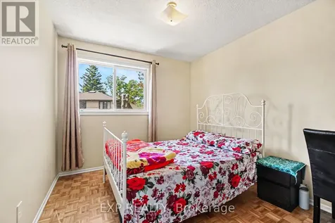 1565 Heron Road Ottawa ON K1V 9V1
