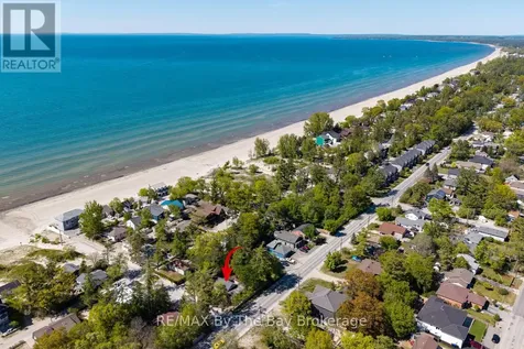 33 17th Street North Wasaga Beach ON L9Z 2J1