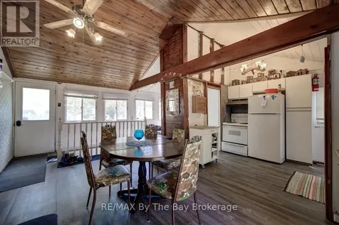33 17th Street North Wasaga Beach ON L9Z 2J1