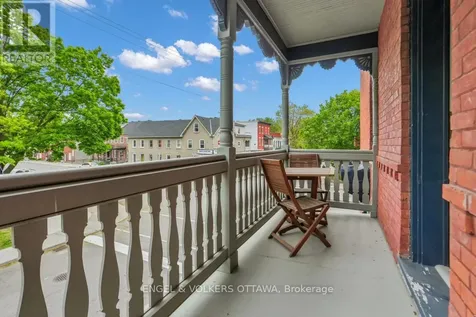 146-148 Dalhousie Street Ottawa ON K1N 7C4