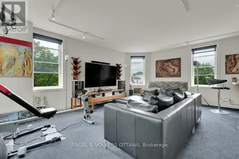 146-148 Dalhousie Street Ottawa ON K1N 7C4