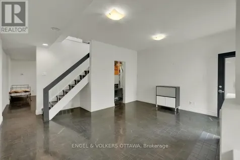146-148 Dalhousie Street Ottawa ON K1N 7C4