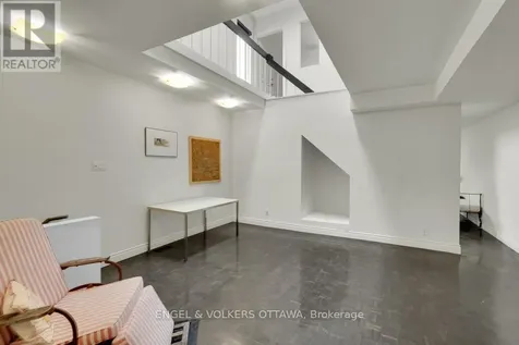 146-148 Dalhousie Street Ottawa ON K1N 7C4