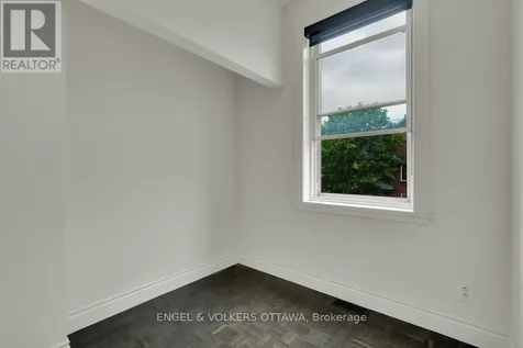 146-148 Dalhousie Street Ottawa ON K1N 7C4