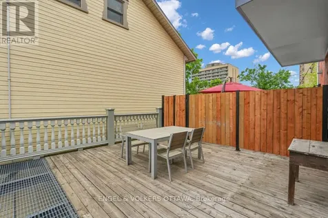 146-148 Dalhousie Street Ottawa ON K1N 7C4