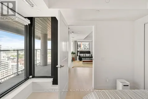 180 George Street Ottawa ON K1N 0G8