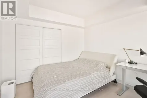 180 George Street Ottawa ON K1N 0G8