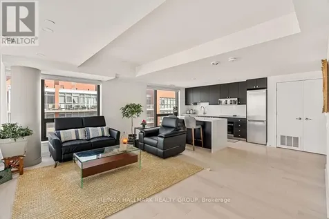180 George Street Ottawa ON K1N 0G8