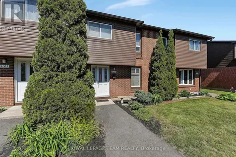 3105 Stockton Drive Ottawa ON K1T 1S2