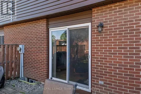 3105 Stockton Drive Ottawa ON K1T 1S2