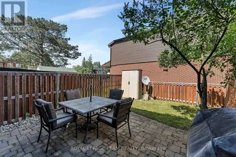 3105 Stockton Drive Ottawa ON K1T 1S2