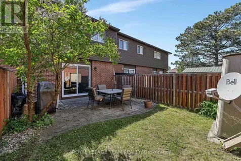 3105 Stockton Drive Ottawa ON K1T 1S2