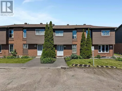 3105 Stockton Drive Ottawa ON K1T 1S2