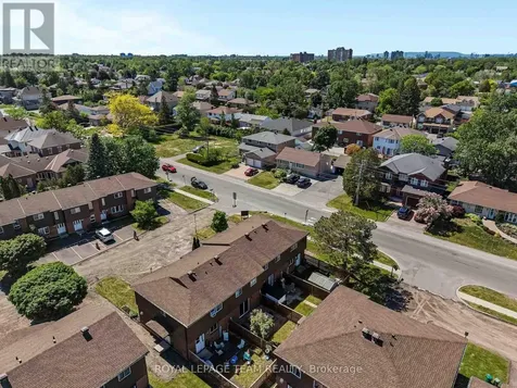 3105 Stockton Drive Ottawa ON K1T 1S2