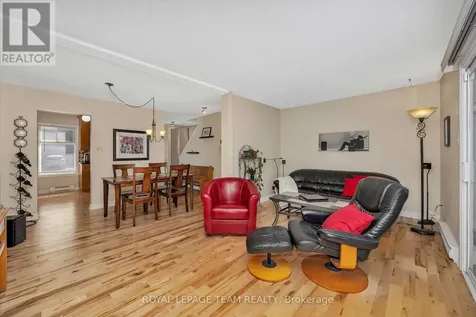 3105 Stockton Drive Ottawa ON K1T 1S2