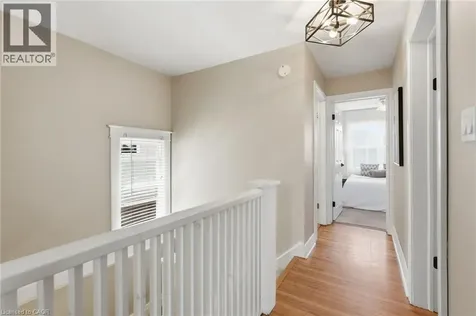 170 Kensington Avenue South Hamilton ON L8M 3H5