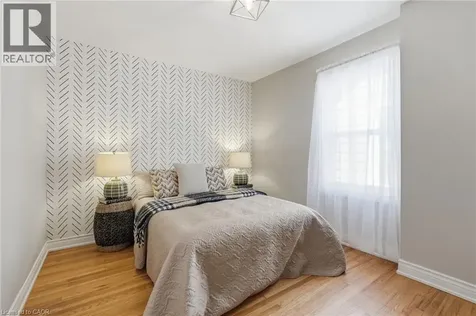 170 Kensington Avenue South Hamilton ON L8M 3H5