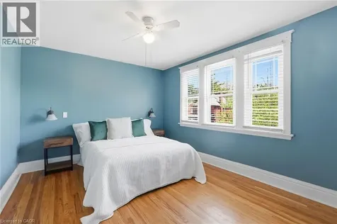 170 Kensington Avenue South Hamilton ON L8M 3H5