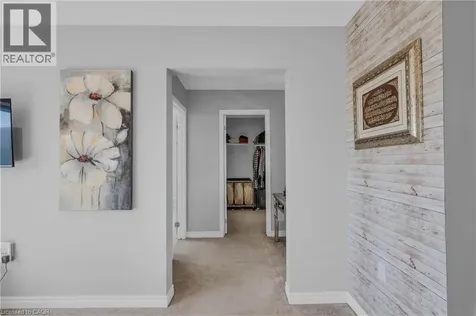 460 Equestrian Way Cambridge ON N3E 0B6
