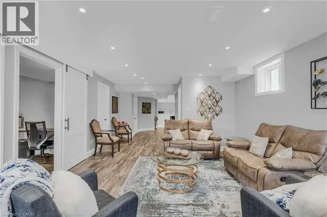 460 Equestrian Way Cambridge ON N3E 0B6