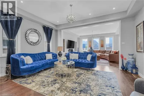 460 Equestrian Way Cambridge ON N3E 0B6