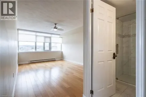 40 Harrisford Street Hamilton ON L8K 6N1