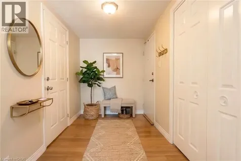 40 Harrisford Street Hamilton ON L8K 6N1