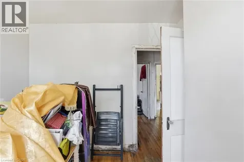 139 Adeline Avenue Hamilton ON L8H 5T7