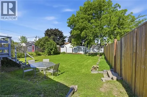 139 Adeline Avenue Hamilton ON L8H 5T7