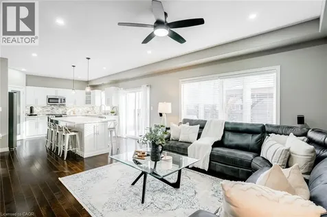 7 Kinsman Drive Binbrook ON L0R 1C0