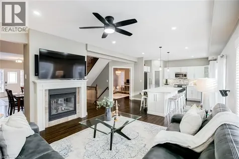 7 Kinsman Drive Binbrook ON L0R 1C0