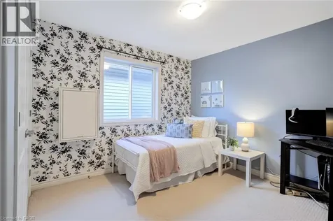7 Kinsman Drive Binbrook ON L0R 1C0