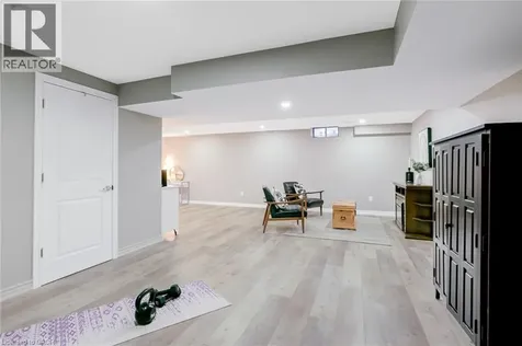 7 Kinsman Drive Binbrook ON L0R 1C0