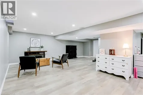 7 Kinsman Drive Binbrook ON L0R 1C0