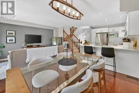 112 Parkrose Private Ottawa ON K4A 0N8