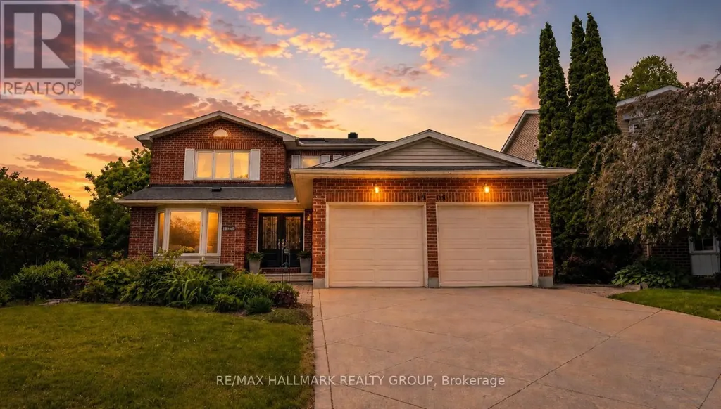 1808 Robinwood Place Ottawa ON K1C 6L4