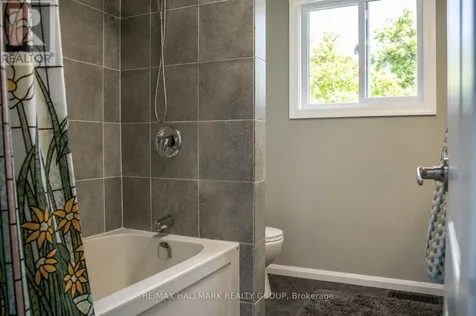 1808 Robinwood Place Ottawa ON K1C 6L4
