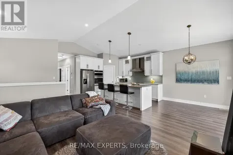 10 Mcpherson Court Central Elgin ON N5R 0L8