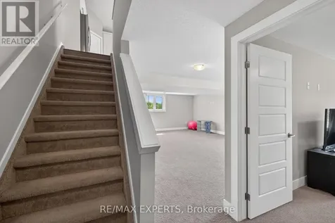 10 Mcpherson Court Central Elgin ON N5R 0L8