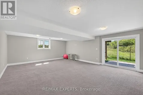 10 Mcpherson Court Central Elgin ON N5R 0L8