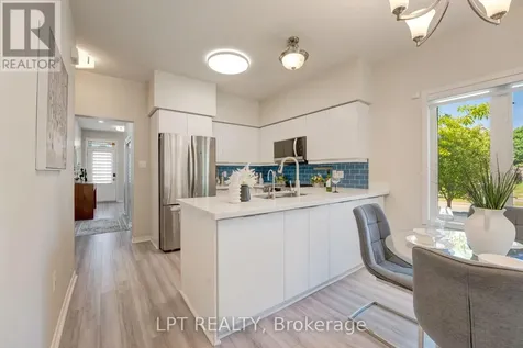 795 Laurelwood Drive Waterloo ON N2V 0A3