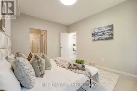 795 Laurelwood Drive Waterloo ON N2V 0A3