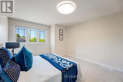 795 Laurelwood Drive Waterloo ON N2V 0A3