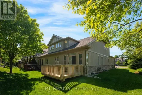 795 Laurelwood Drive Waterloo ON N2V 0A3