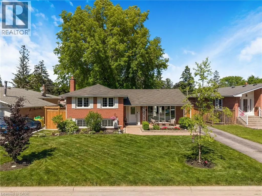 377 Duncombe Drive Burlington ON L7L 4M2