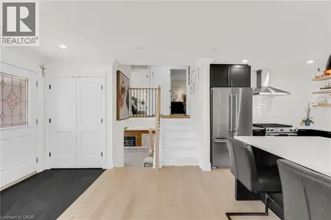 377 Duncombe Drive Burlington ON L7L 4M2
