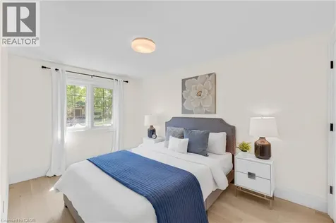 377 Duncombe Drive Burlington ON L7L 4M2